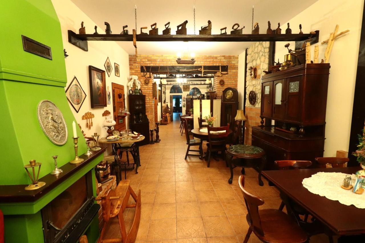 Hotel Karczma Pod Jesionem Brdow Esterno foto