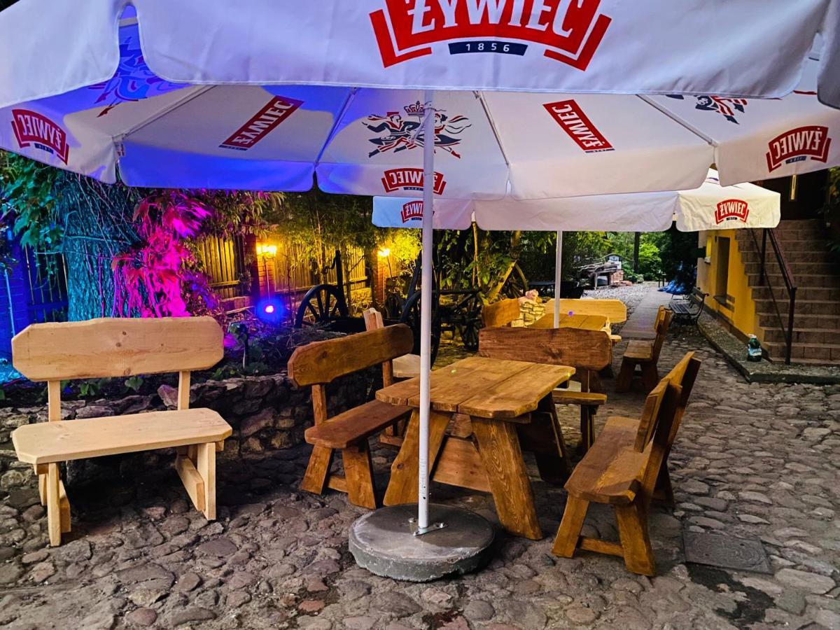 Hotel Karczma Pod Jesionem Brdow Esterno foto