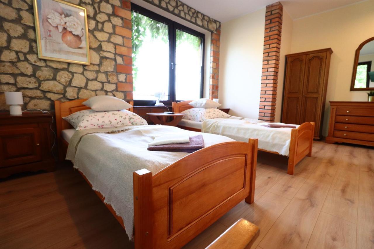Hotel Karczma Pod Jesionem Brdow Esterno foto