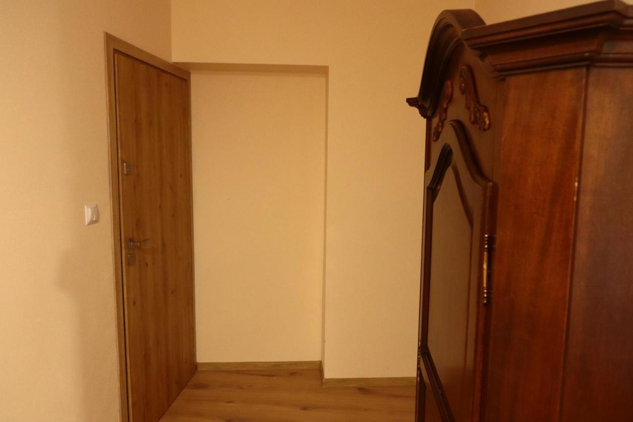 Hotel Karczma Pod Jesionem Brdow Esterno foto