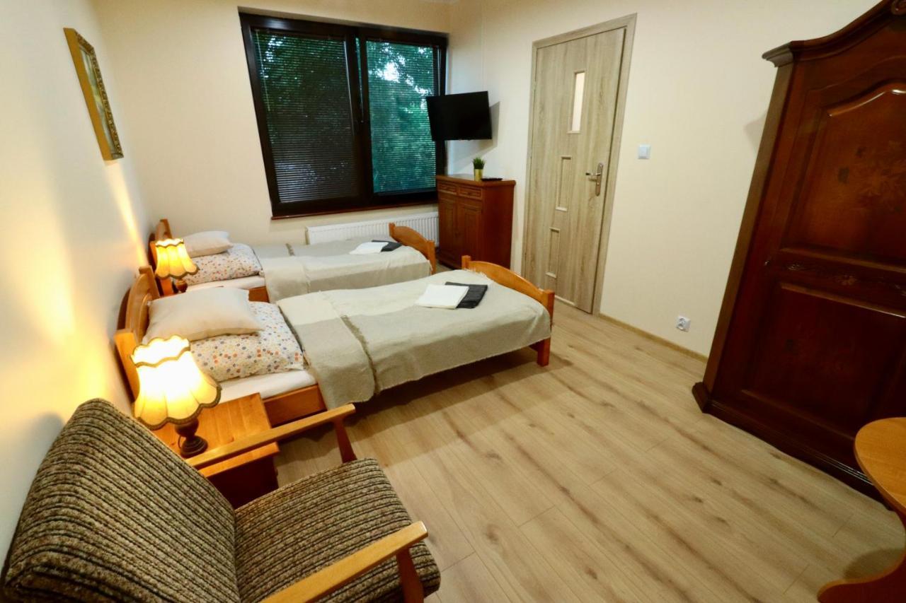 Hotel Karczma Pod Jesionem Brdow Esterno foto