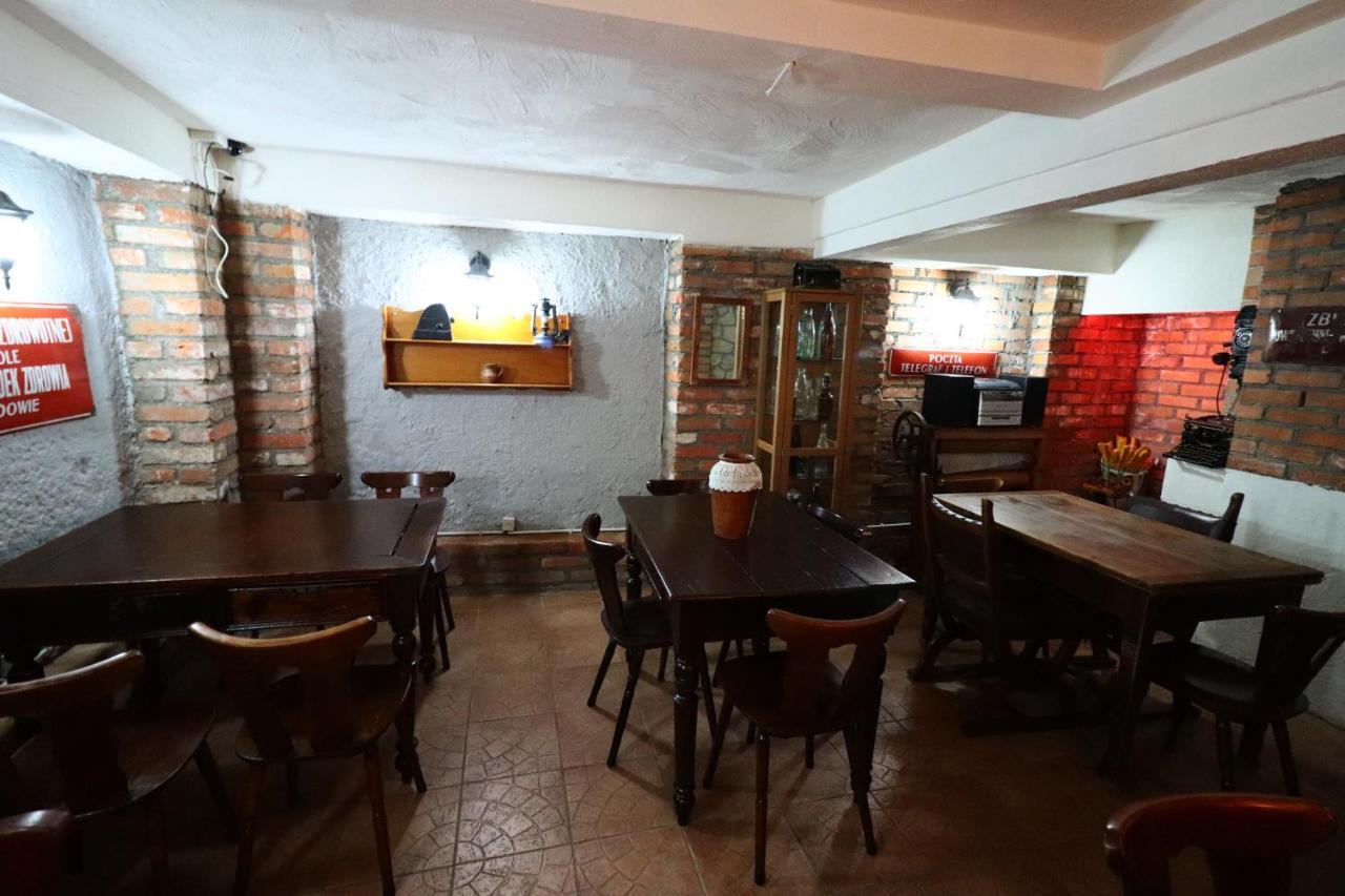 Hotel Karczma Pod Jesionem Brdow Esterno foto