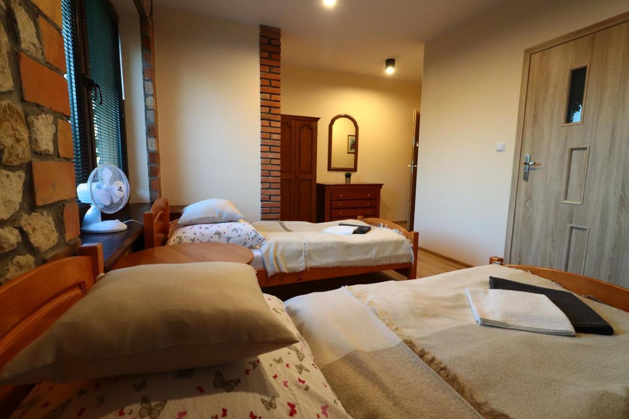 Hotel Karczma Pod Jesionem Brdow Esterno foto