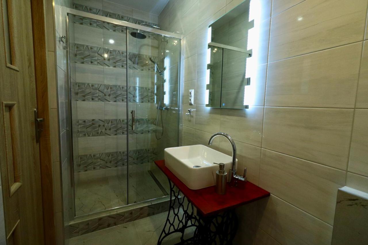 Hotel Karczma Pod Jesionem Brdow Esterno foto
