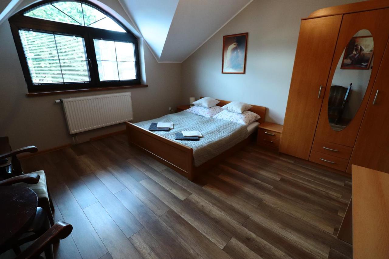 Hotel Karczma Pod Jesionem Brdow Esterno foto