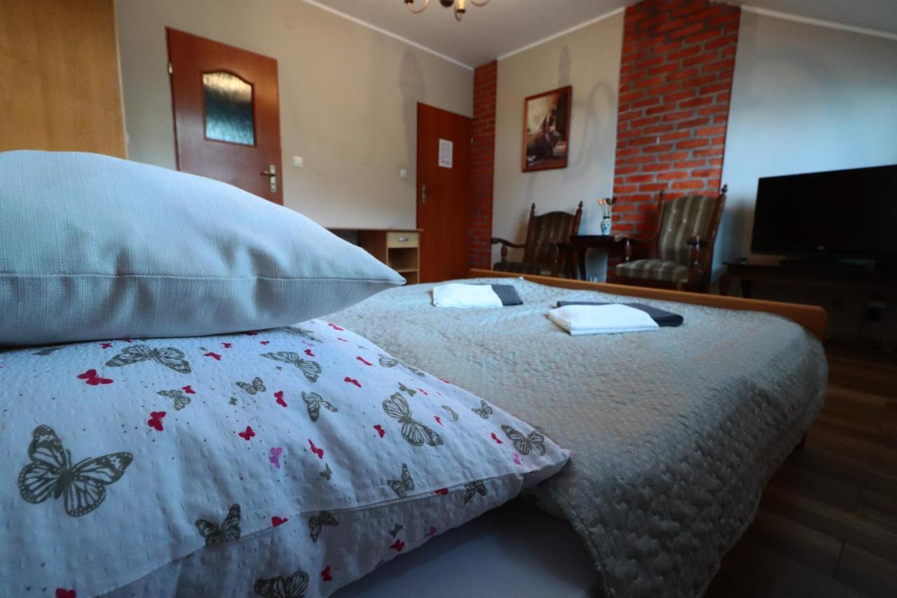 Hotel Karczma Pod Jesionem Brdow Esterno foto