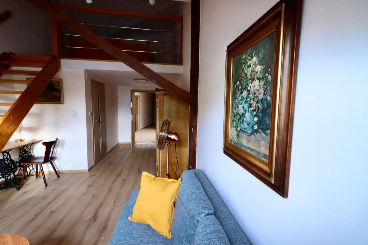 Hotel Karczma Pod Jesionem Brdow Esterno foto